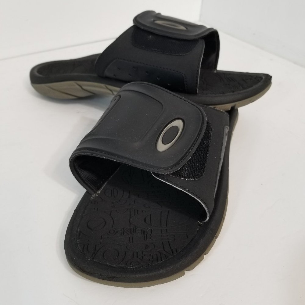 Oakley Brand Slides Black logo size US 10